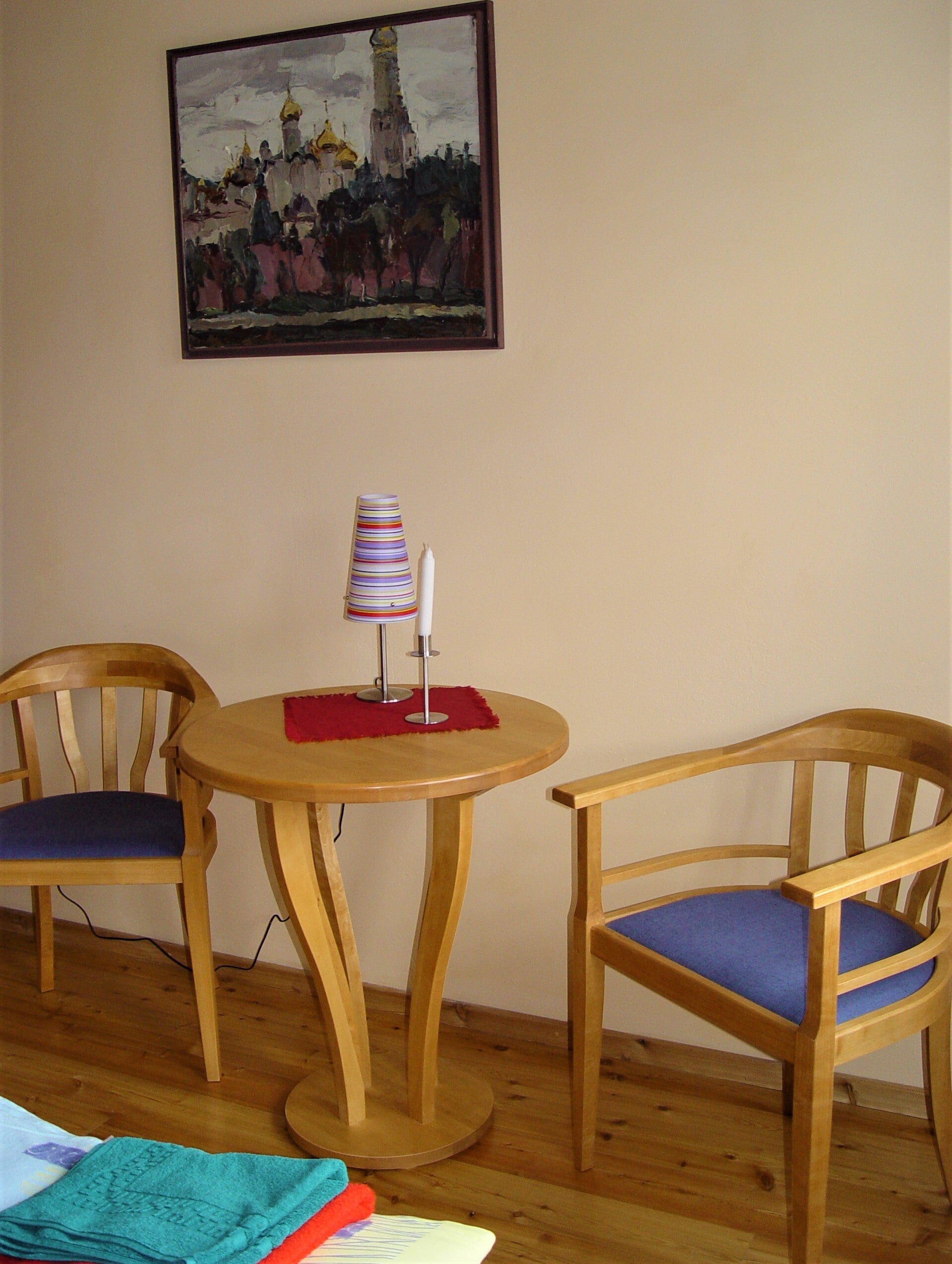 Doppelzimmer im Haus Aika – Sitzecke